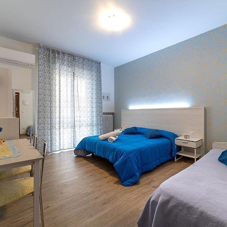 B&B Villa Montreux Rimini Extérieur photo