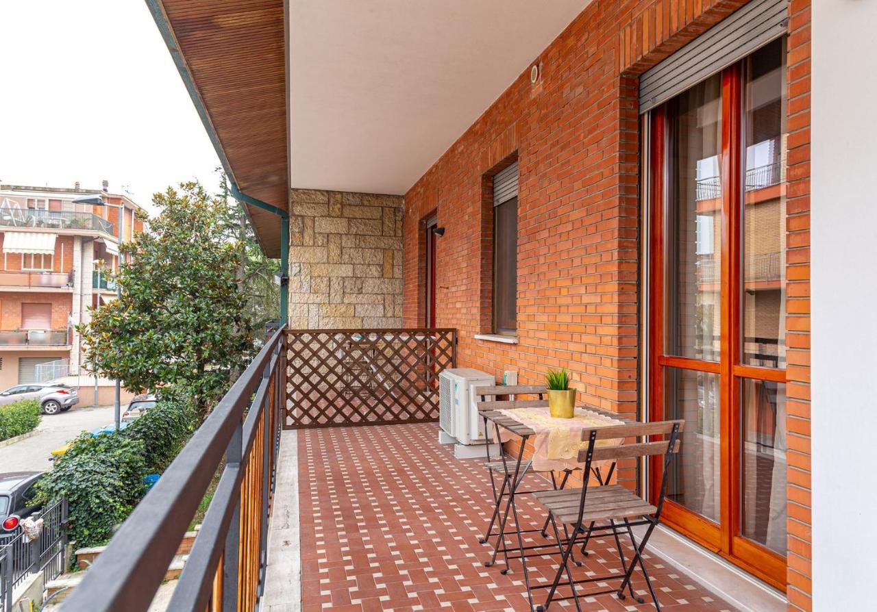 B&B Villa Montreux Rimini Extérieur photo