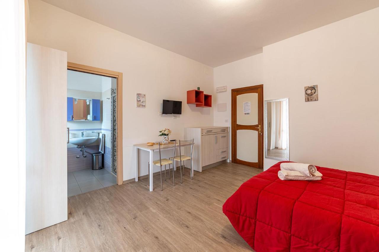 B&B Villa Montreux Rimini Extérieur photo